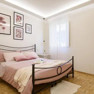 Casa Agata Max 4 Persone In Pieno Centro Storico Cortona